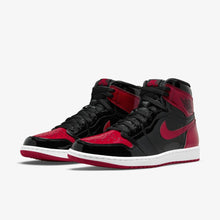 Lade das Bild in den Galerie-Viewer, Air Jordan 1 High Patent Bred
