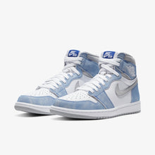 Lade das Bild in den Galerie-Viewer, Air Jordan 1 High Hyper Royal
