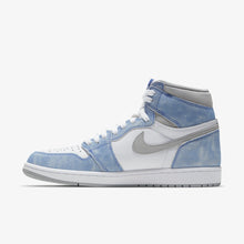 Lade das Bild in den Galerie-Viewer, Air Jordan 1 High Hyper Royal
