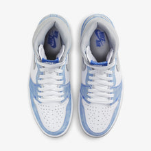 Lade das Bild in den Galerie-Viewer, Air Jordan 1 High Hyper Royal
