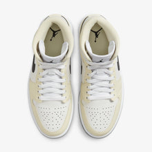 Lade das Bild in den Galerie-Viewer, Air Jordan 1 Mid Coconut Milk
