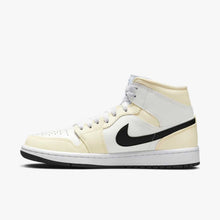 Lade das Bild in den Galerie-Viewer, Air Jordan 1 Mid Coconut Milk
