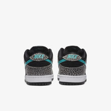 Lade das Bild in den Galerie-Viewer, Nike Dunk Low Elephant
