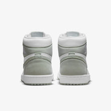 Lade das Bild in den Galerie-Viewer, Air Jordan 1 High Seafoam
