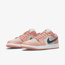 Lade das Bild in den Galerie-Viewer, Air Jordan 1 Low Light Madder Root
