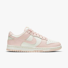 Lade das Bild in den Galerie-Viewer, Nike Dunk Low Pearl Orange
