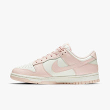 Lade das Bild in den Galerie-Viewer, Nike Dunk Low Pearl Orange
