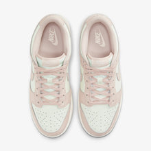 Lade das Bild in den Galerie-Viewer, Nike Dunk Low Pearl Orange
