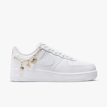 Lade das Bild in den Galerie-Viewer, Air Force 1 Lucky Charms
