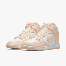 Lade das Bild in den Galerie-Viewer, Nike Dunk High Crimson Tint
