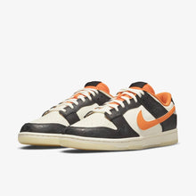 Lade das Bild in den Galerie-Viewer, Nike Dunk Low Halloween
