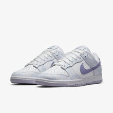 Lade das Bild in den Galerie-Viewer, Nike Dunk Low Purple Pulse
