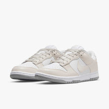 Lade das Bild in den Galerie-Viewer, Nike Dunk Low Next Nature White Light Orewood Brown
