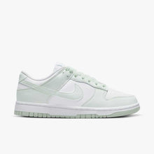 Lade das Bild in den Galerie-Viewer, Nike Dunk Low Next Nature Mint
